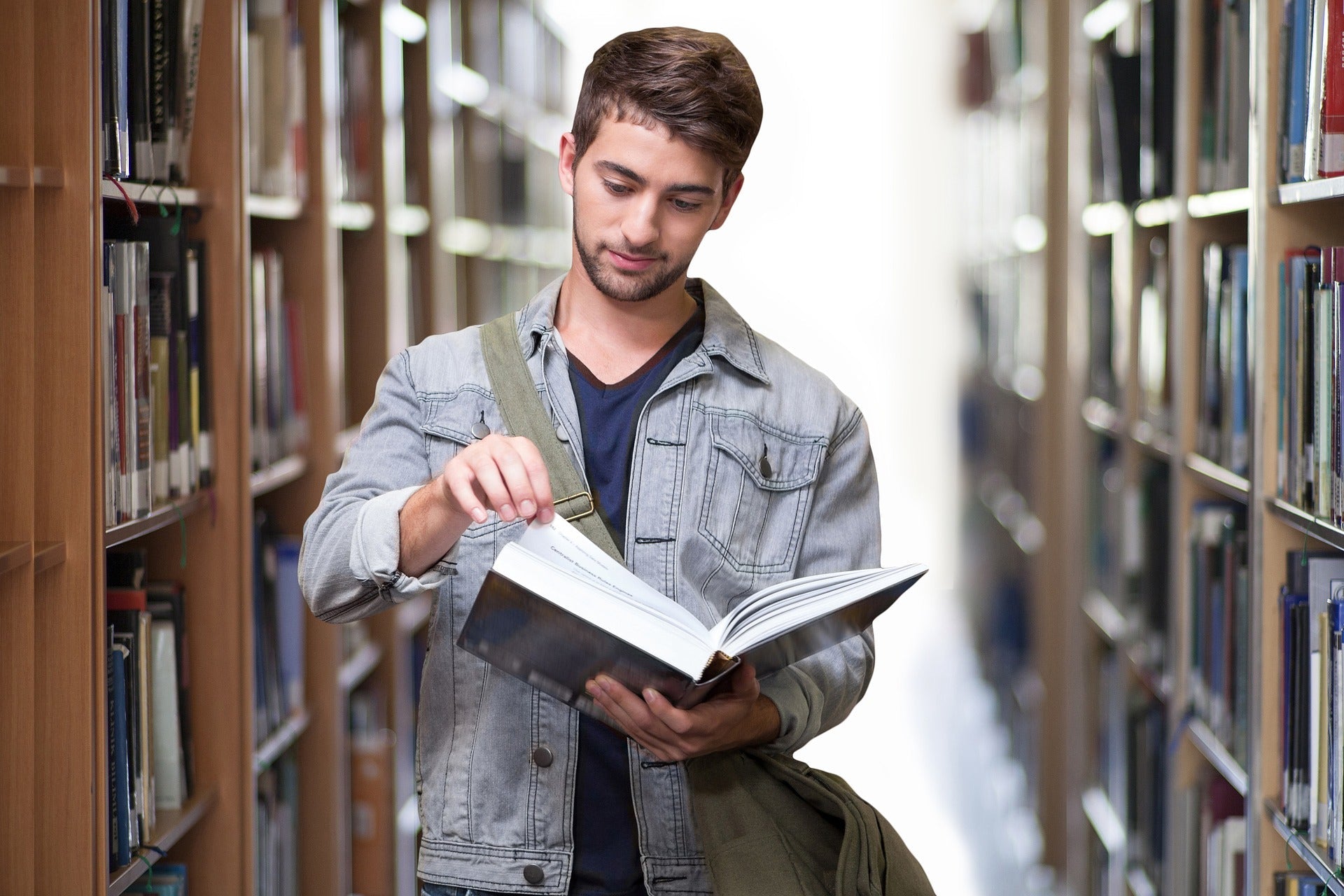 Learn While You Earn: Tips for balancing work and learning - Access Law Online