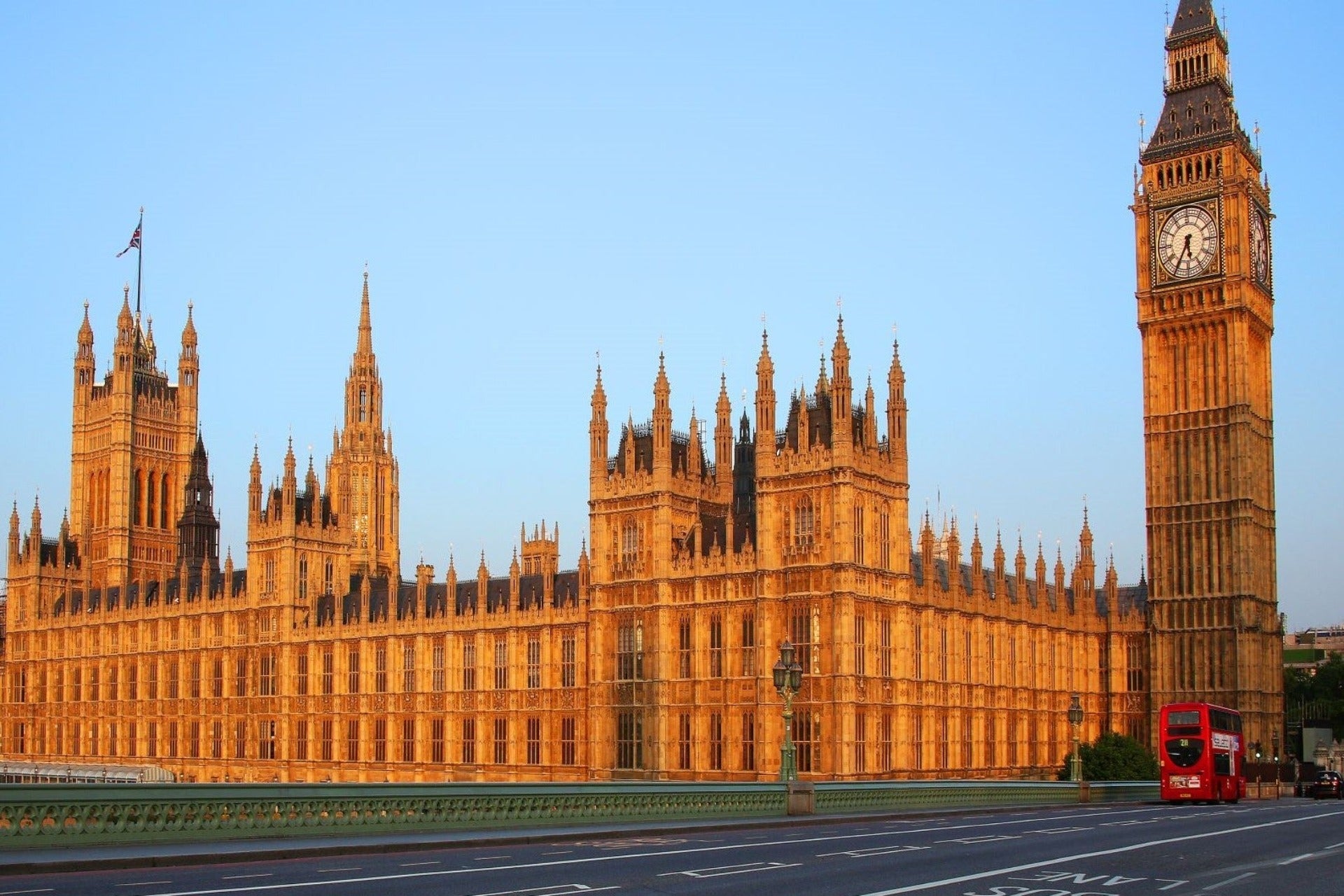 The English Legal System (2025) - Access Law Online